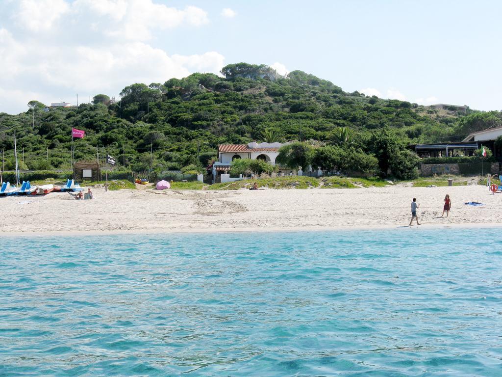 Studio Marinedda Isola Rossa Bilik gambar