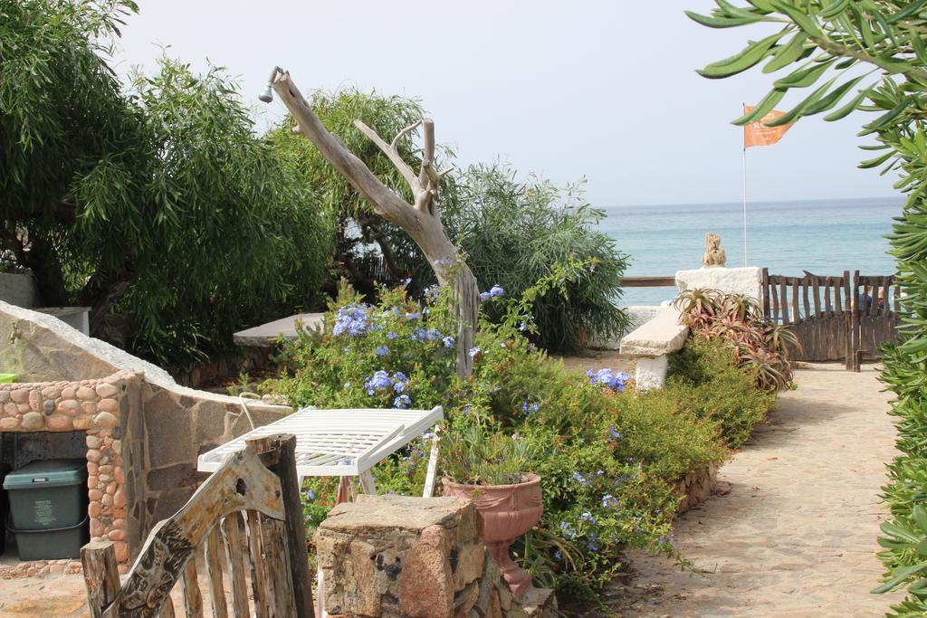 Studio Marinedda Isola Rossa Bilik gambar